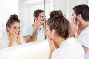 Read more about the article How to Choose the Best Face Wash Product for Unisex: The Ultimate Guide